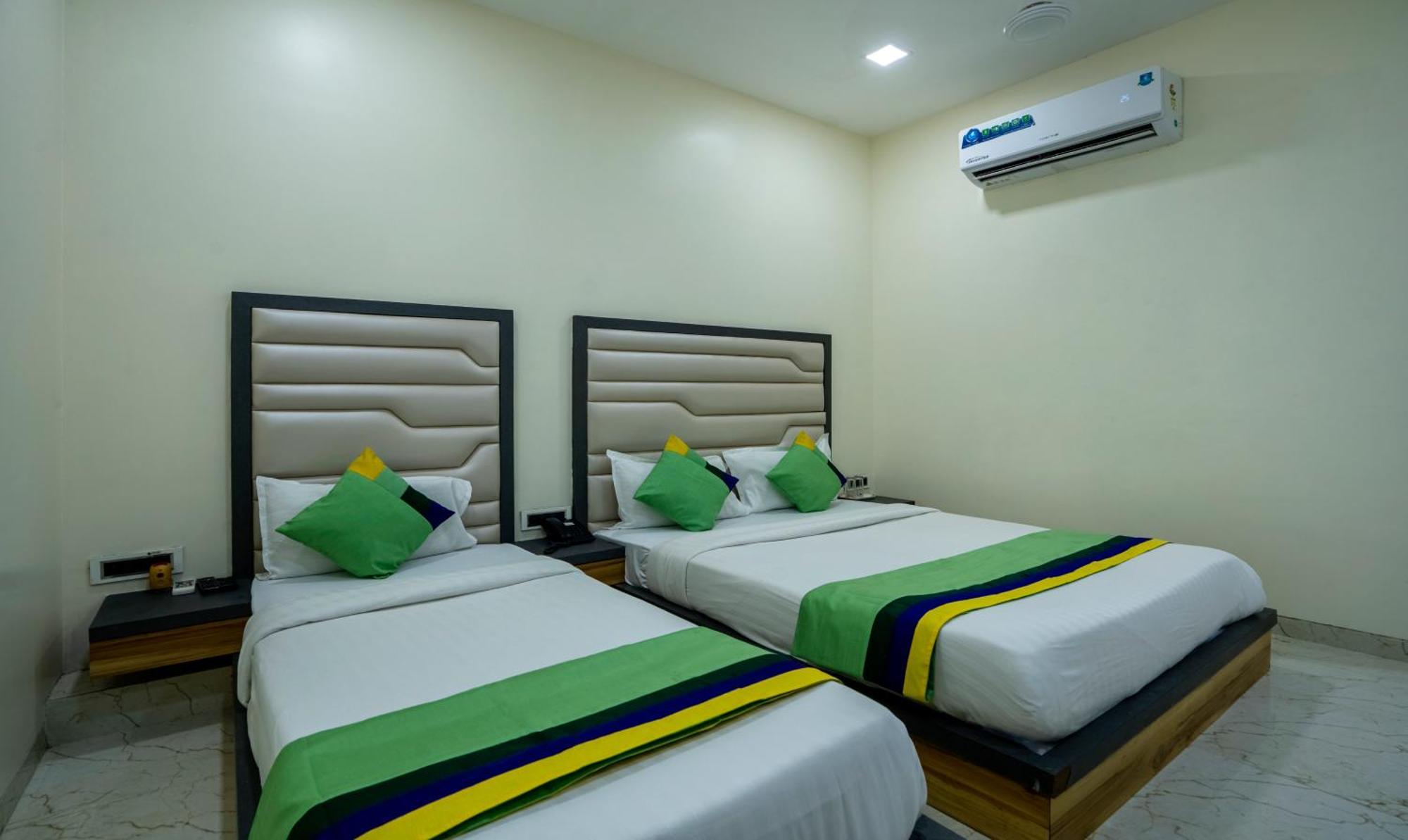 Hotel Treebo Zaid International Powai Bombay Esterno foto